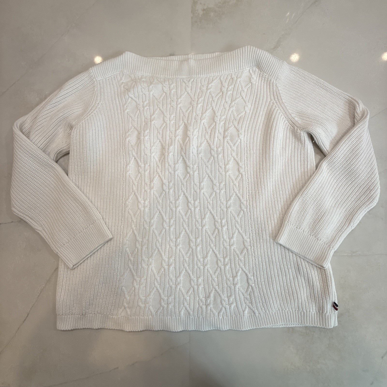 Tommy Hilfiger Women’s XL Cream Cable Knit Pullover Sweater