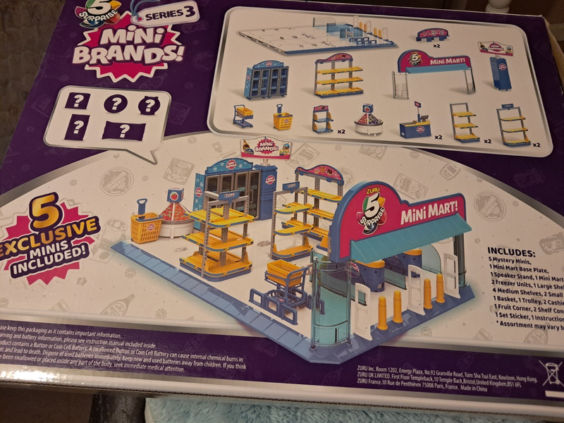 Zuru- Series 3 Mini Brands- Mini Mart Used Toy Grocery Store Play Set