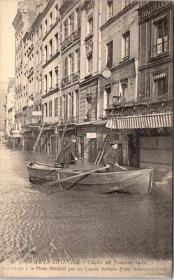 75005 PARIS - la place maubert