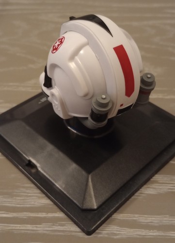 Star Wars Helmet Collection At-At Pilot, 1:5 Scale, In Display Case - Picture 5 of 6