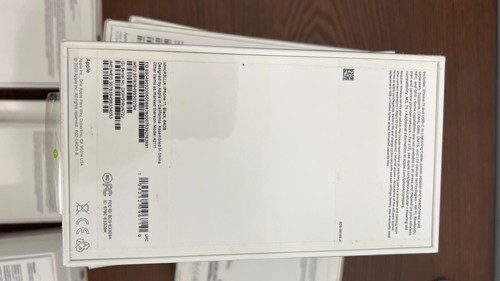 Apple Iphone 11 Black - 64GB - Factory Unlocked - New And Sealed - Free Shipping - Zdjęcie 7 z 11