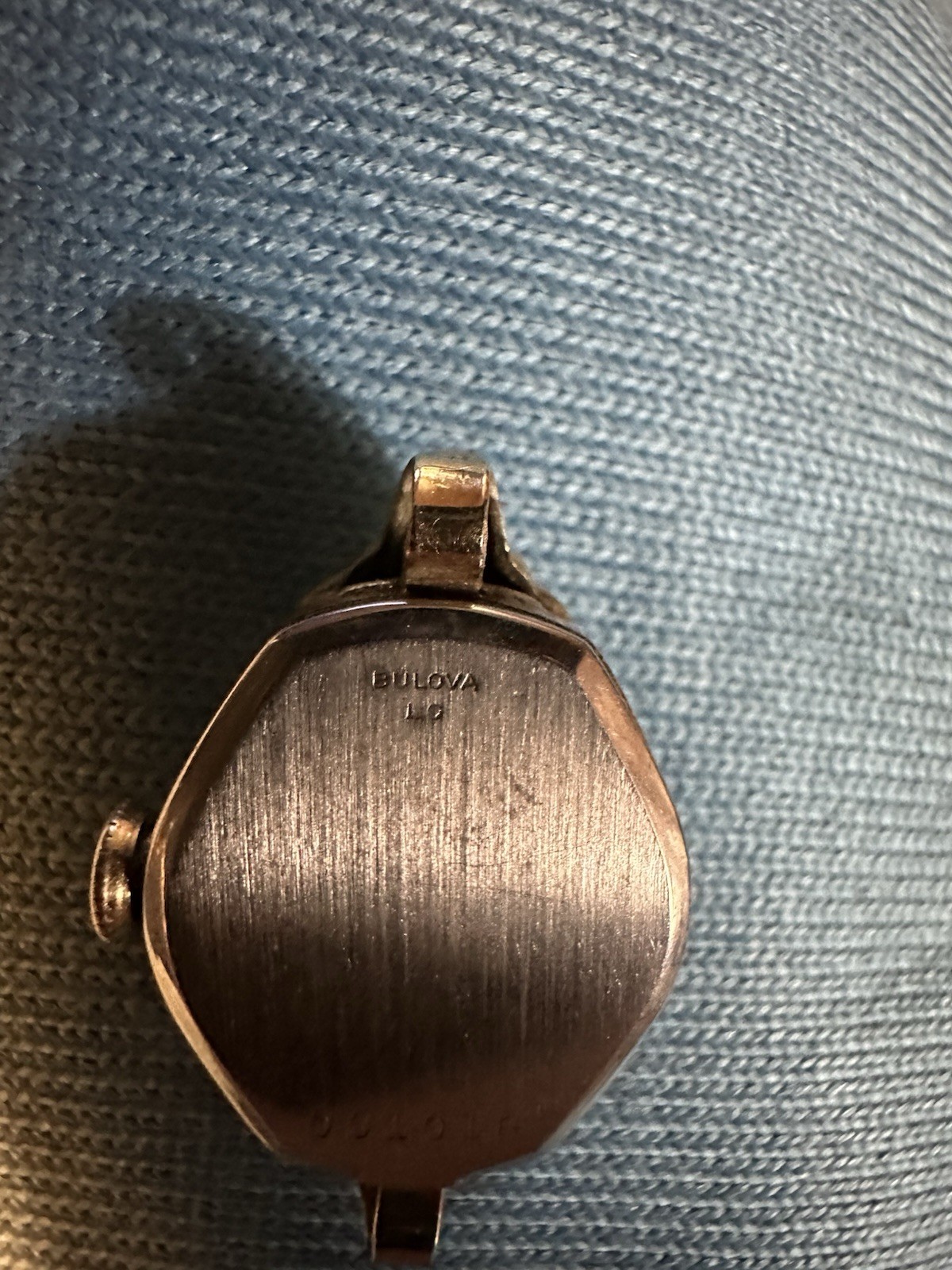 Picture 4 of 6