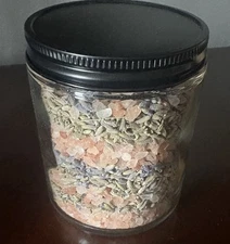 Lavender Bath Salts/Himalayan bath soak .