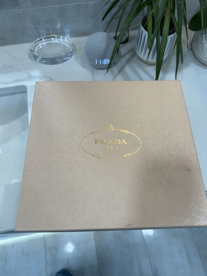 Botines de cuero negros para mujer PRADA talla 37 Foto 3 de 4