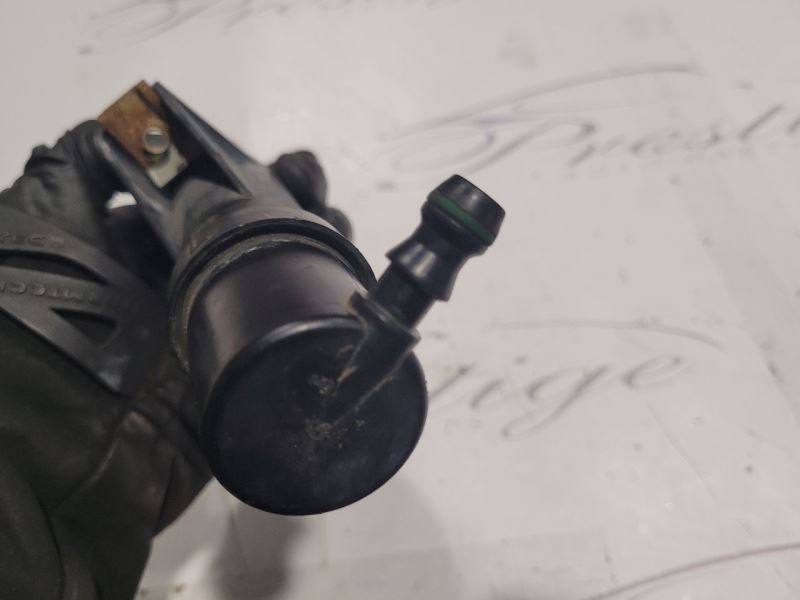 Maserati Quattroporte 2003-2012 Left Headlight washer pump
