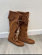 Minnetonka 1422 Fringe Knee High Boots Front Lace Brown Moccasin Womens Sz 8