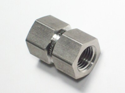 Swagelok Stainless Steel Pipe Hex Coupling, 1/4'' FNPT, SS-4-HCG