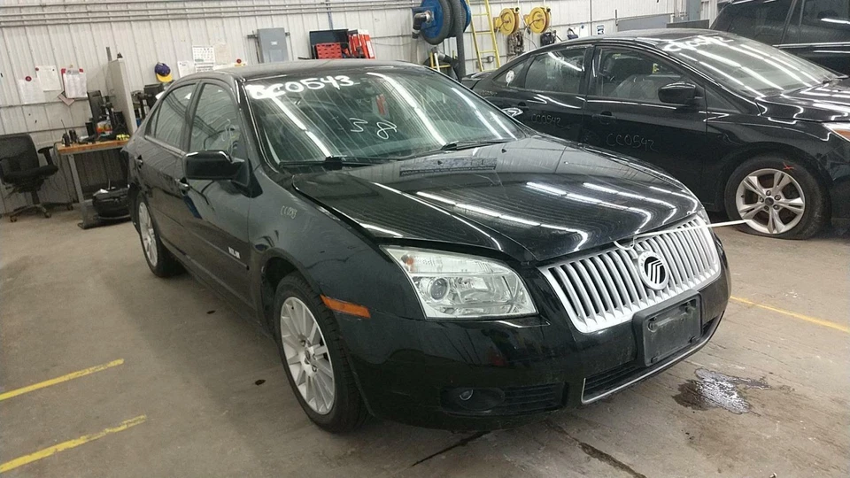 Columna de dirección para Milan Bare Blk Foto 2 de 4