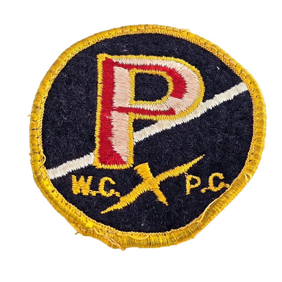 VTG 1970s WC & PC Playland Employee Patches Pair Round Fabric Blue Red Gold - Image 2 of 4