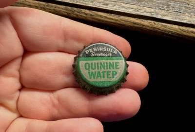 PENINSULA BEVERAGE QUININE WATER SODA POP CORK BOTTLE CAP CROWN IRON MOUNTIAN MI