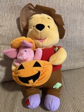 Winnie the Pooh  Piglet 13  Plush Halloween Friend 2001 Mattel Fisher Price