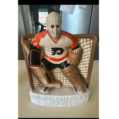 Mount Hope Estate Limited Edition Flyers Goalie Ceramic Decanter 750ml