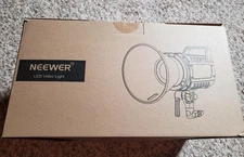 NEEWER FS150 130W Daylight LED Video Light.  Complete in box w/ case