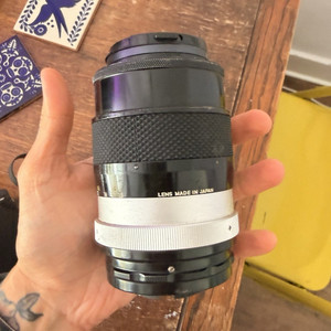 Nikon NIKKOR-Q Auto 135mm f/2.8 Manual Focus Telephoto Lens 52mm Case
