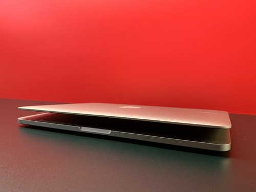 13 MACBOOK PRO RETINA / 2015 / 3.1GHz i7 / 16GB RAM / 2TB SSD / 1 YEAR WARRANTY - Afbeelding 5 van 12