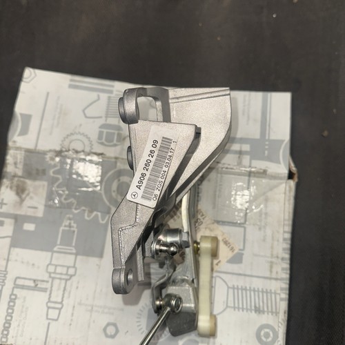 MERCEDES SPRINTER W906 5 SPEED GEARBOX MANUAL GEARSHIFT MECHANISM A9062602609 - Picture 2 of 5