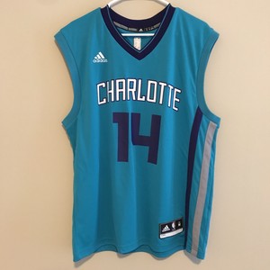 gilchrist jersey number