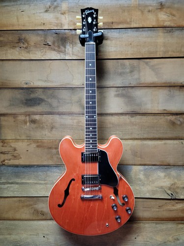 Gibson ES-335 Semi-Hollowbody Electric Guitar - Watermelon w/ Hard Case - Picture 2 of 20