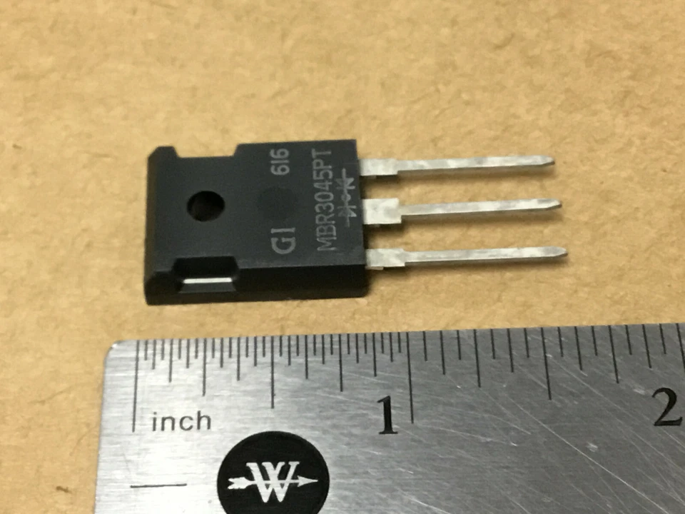 (2 PC) GI MBR3045PT Diodo Rectificador Schottky 1 Fase 2 Elemento 30A 45V TO-247A Foto 2 de 2