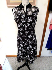 SIMPLY VERA-BLACK/MULTI-FLORAL-COLLAR-LINED-CHIFFON DRESS-SIZE-XS-NWT-$68