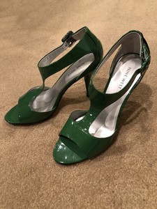 nine west green heels