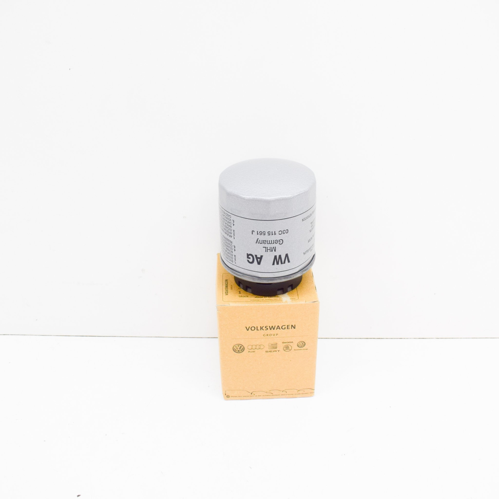 NEW VW JETTA 1K5 OIL FILTER 03C115561J ORIGINAL 03C-115-561-J