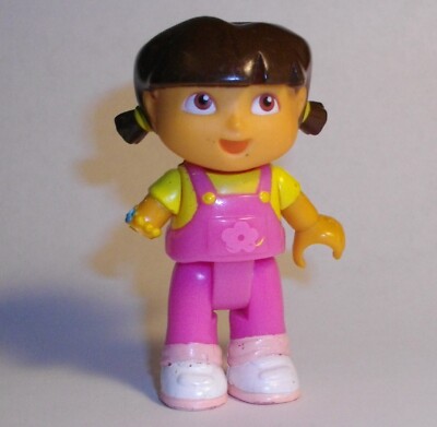 Dora the Explorer Buildable Berry Picnic Adventure toy figure Mega Bloks used