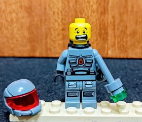 LEGO Space Police 5984 - Lunar Limo - 2010 Set - 100% Complete + Extras - NICE!