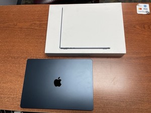 MacBook Air M2 15in Midnight | eBay