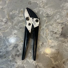 Cutco Ratcheting Pruning Shears Black & White Garden Pruner Snips 7" USA Vtg