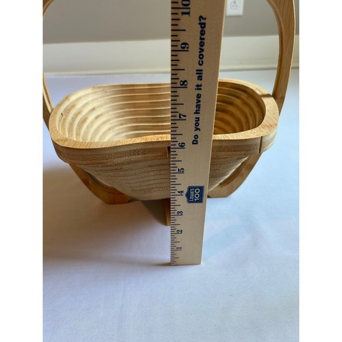 Bonnie & Pop Bamboo Apple Shaped Collapsible Fruit Basket - Picture 5 of 7