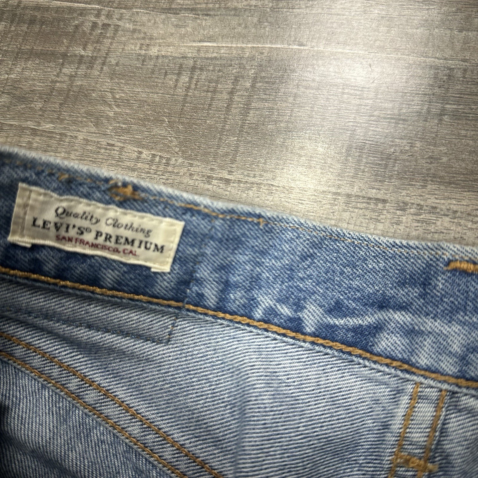 Levi's Premium 501 Original Fit Selvedge Jeans Men Size 27x32 Light Wash Big E image 6