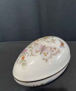 Vintage  1979 Avon Porcelain Egg 22K Gold Trim Butterflies 5.5 Inch Trinket Box