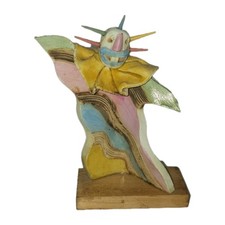 Payaso de cerámica de estudio contemporáneo pequeña escultura firmada Netjy 99 PR base de madera