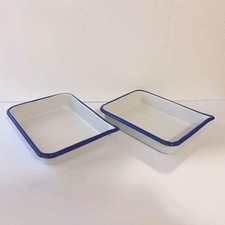 2 Cesco Enameled Darkroom Developing Trays W Corner Spout Acid Resistant 6" 9"