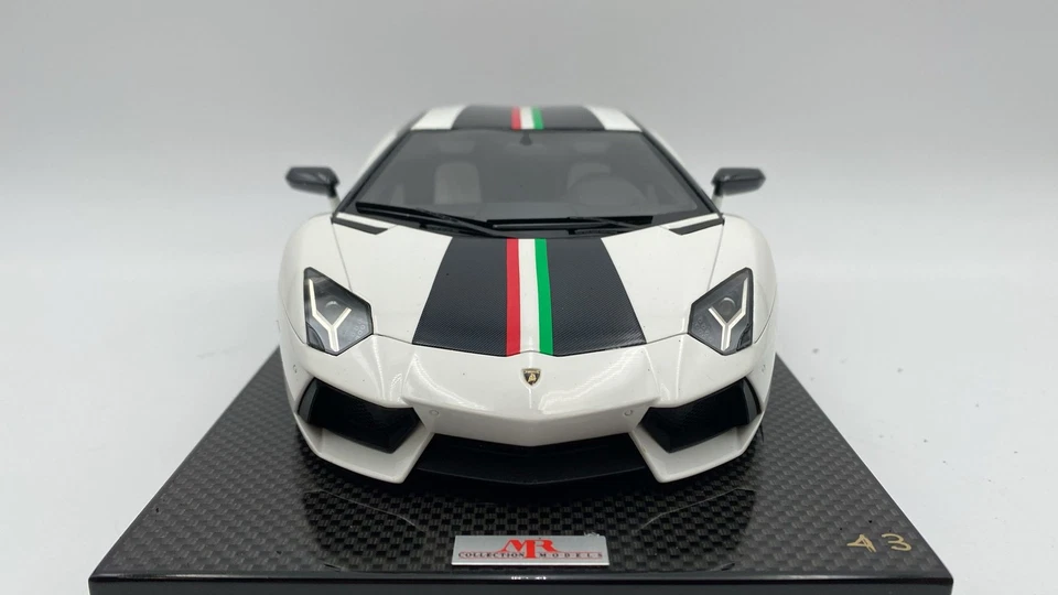  MRLAMBO6IT MR Collection Lamborghini Aventador LP 700-4 1/18 - Immagine 2 di 4