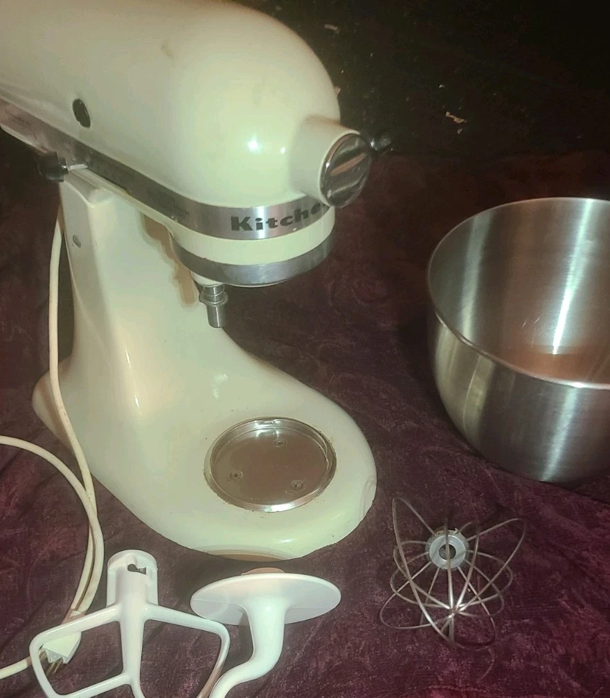 Vintage Kitchenaid K45-SS Stand Mixer Tilt Head Bowl 3 att.. Attachments Tested
