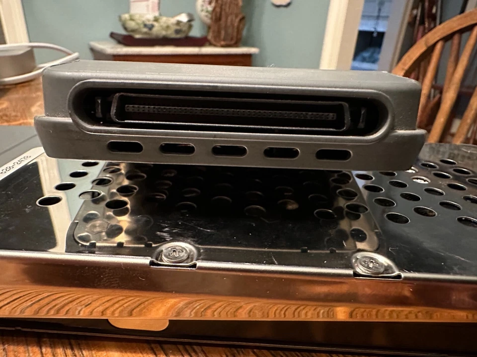 Apple 655-1278A 500GB ATA/IDE 7200RPM Xserve Drive Module with Apl Tray 620-3084 - Image 4 of 4