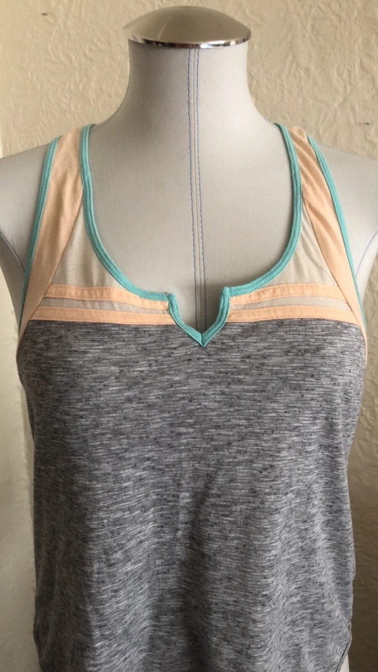 Urban Outfitters BDG Color Block Light Blue Retro Stripe Tank Top Small - Image 2 of 4