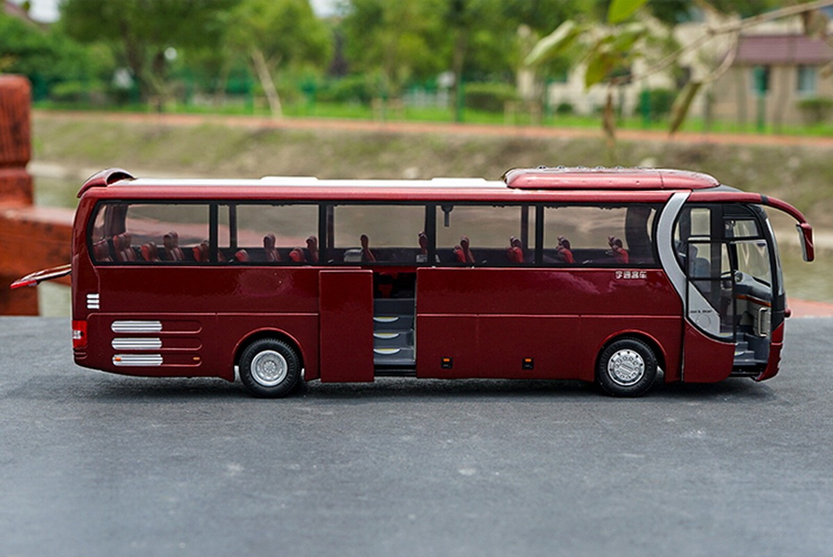 Lion's Star O404 SHD ミニバス 3台セット 1/42 Scale MAN Lion's Star Bus Diecast car Toys YuTong Bus
