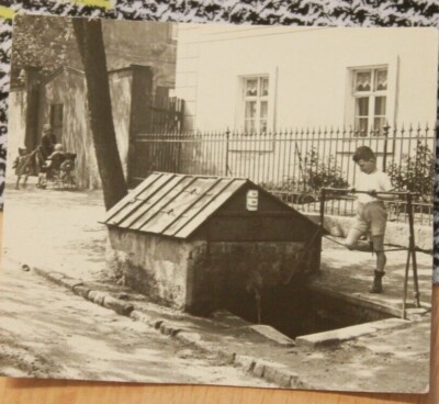 Photo 1938 Street Fountain Boy Young Boy Utility Water No Drinking Water Vintage O4