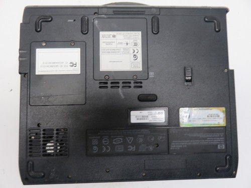 Compaq Presario 2200 Intel Celeron M 1.4GHz 736 MB NO HDD No Batt - Picture 3 of 9
