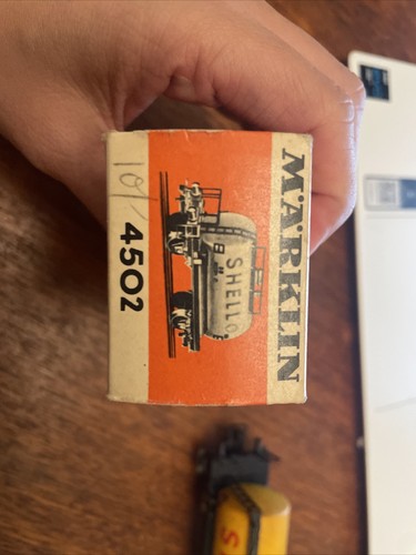 VINTAGE MARKLIN THREE RAIL HO SCALE #4502 TANK WAGON SHELL - Picture 6 of 6