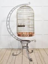 Wesentlicher Vogelkäfig mit Kuppel aus Messing & Kupfer | verzierte Voliere im viktorianischen Stil auf Wrou