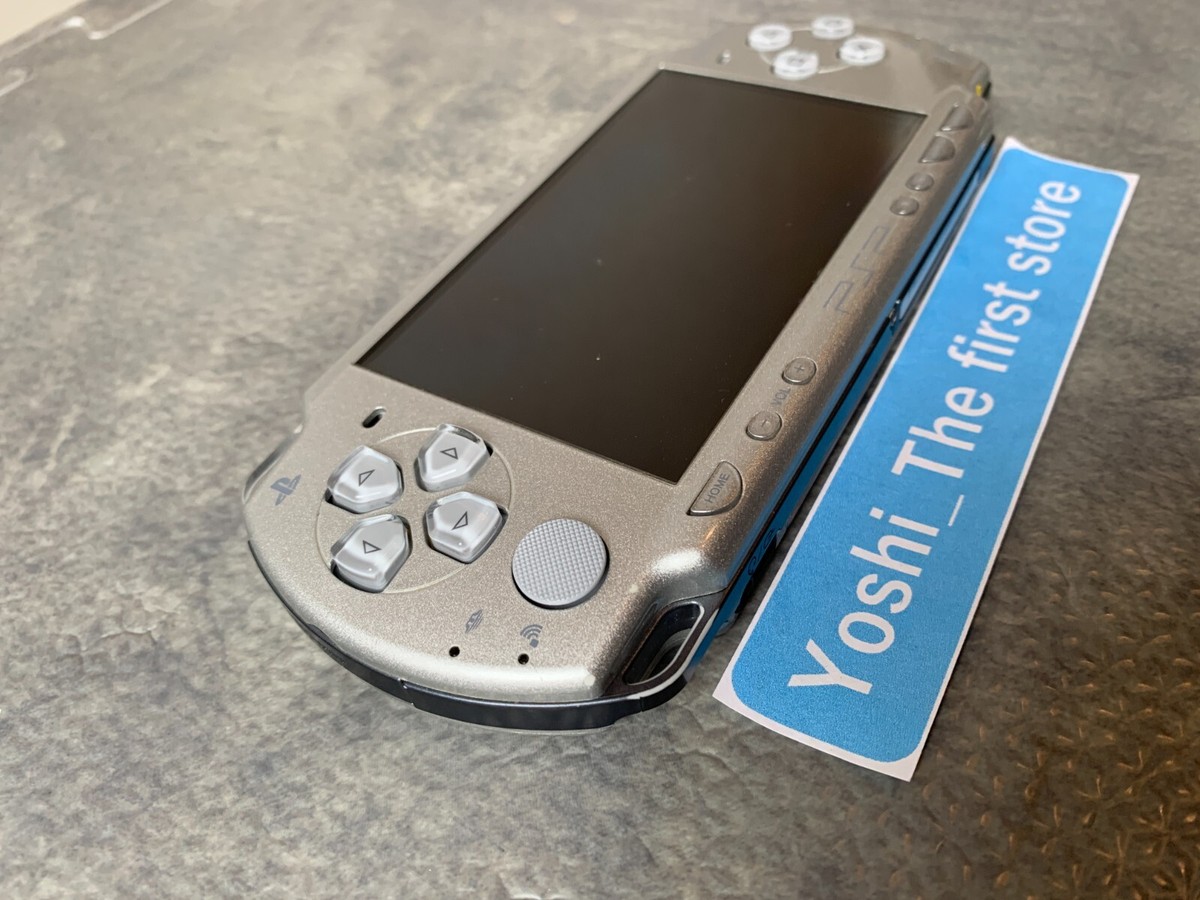 Sony PSP 2000 Ice Silver PSP-2000IS PlayStation portable Exc Sony PSP 2000 Ice Silver PSP-2000IS PlayStation portable Exc