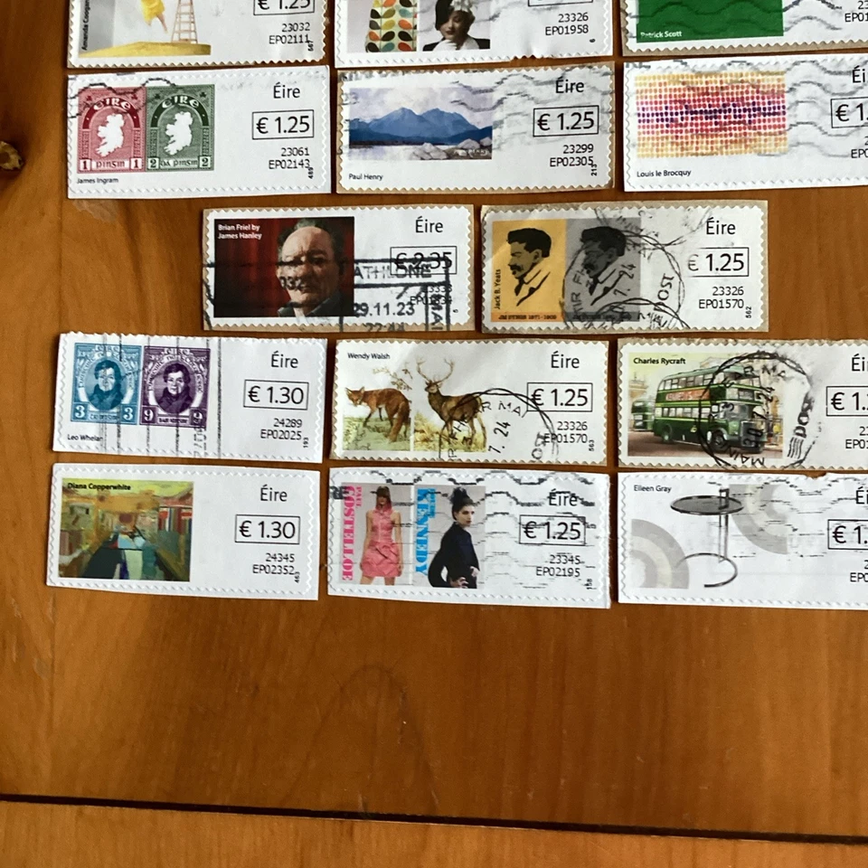 Irlanda. SOAR. Arte en un sello. Serie 1&2.  Valores en caja. .Bien usado. Foto 3 de 3