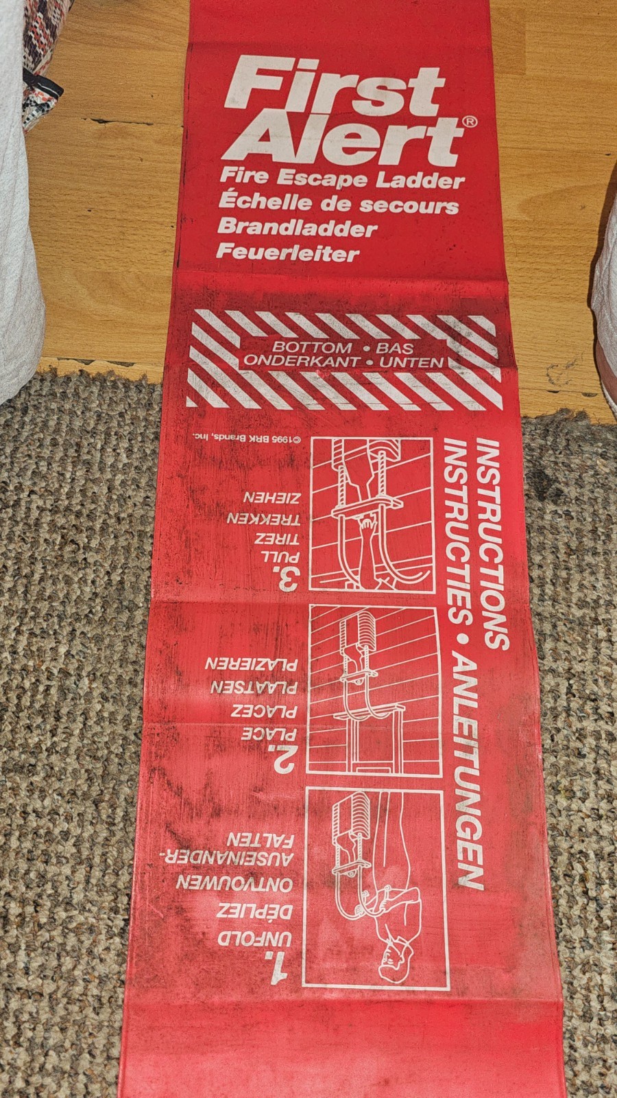 Photo 2/4