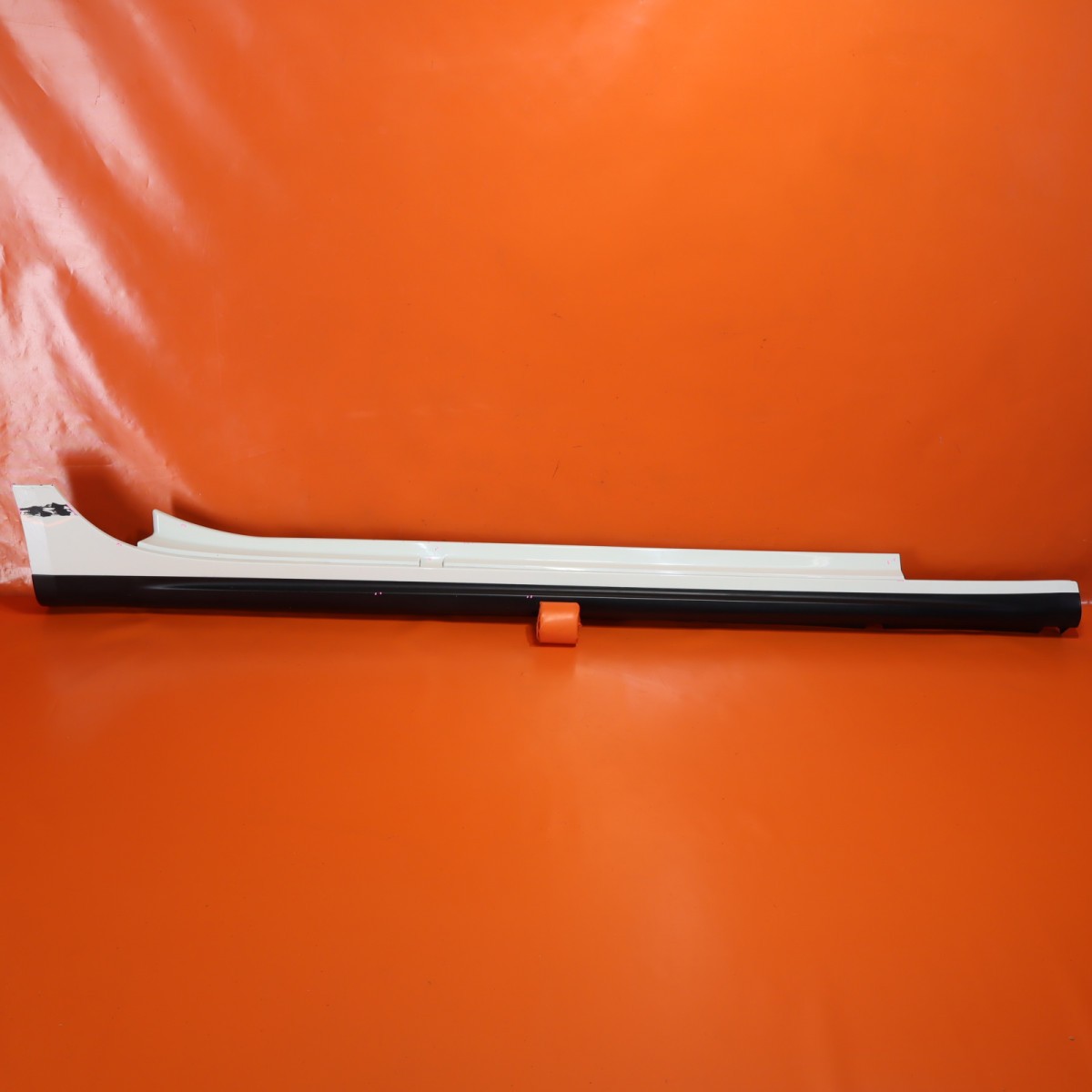 MASERATI GHIBLI ROCKER MOLDING RIGHT PASSENGER 2014 2015 2016 2017 670010791 OEM