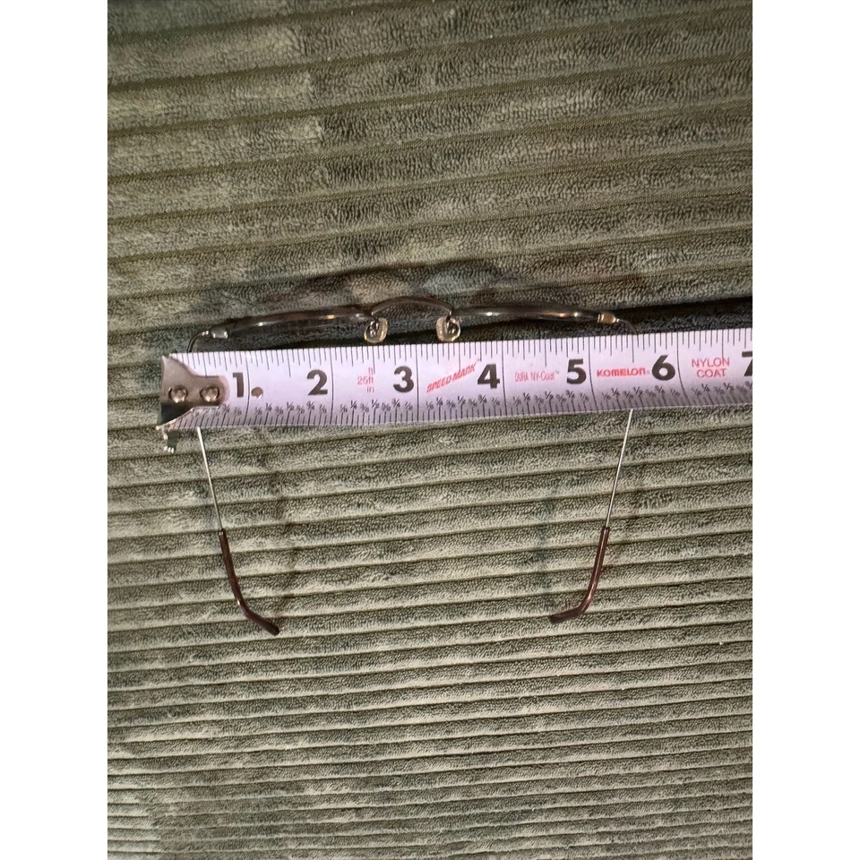 Gafas de sol Givenchy VGV048 con marco de metal ovalado Italia gafas de diseñador Foto 4 de 4