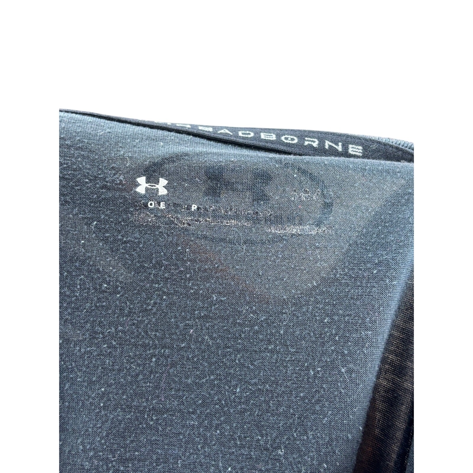 Under Armour Tshirt - image 3